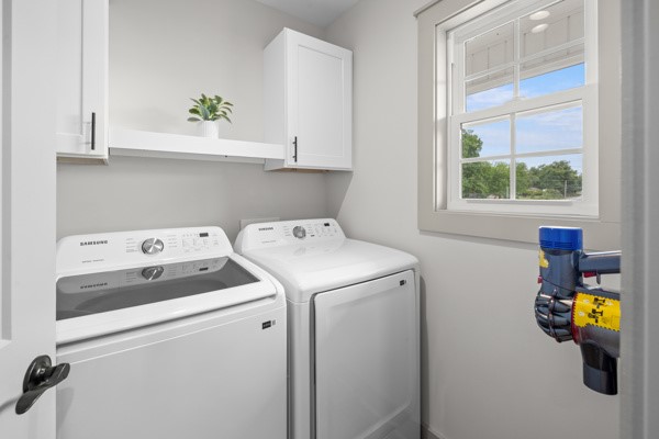 611 South Walnut Street Seneca, SC 29678 - Photo 16 of 31 This dedicated laundry space offers convenience and a crisp, clean aesthetic for everyday chores.