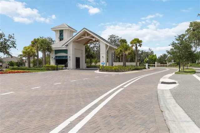 $950,000 | 2555 Pine Preserve Court, St. Cloud, FL 34771