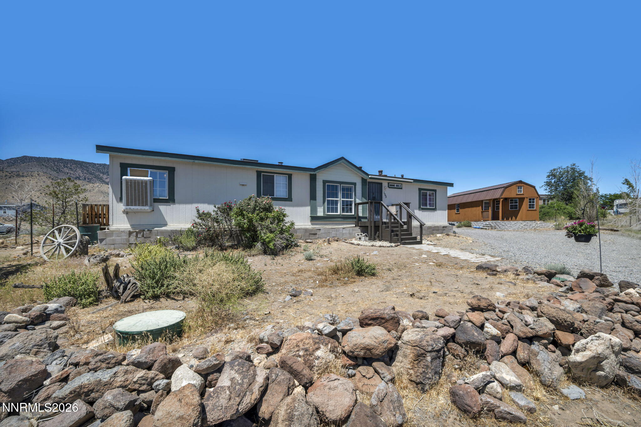 5-web-or-mls-153-territory-rd