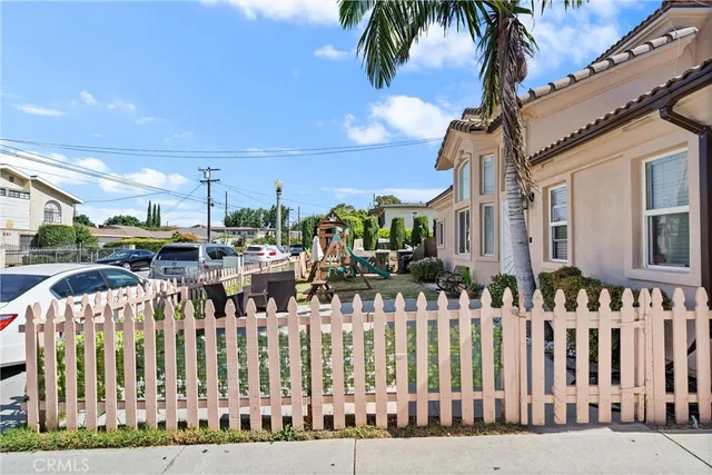 $1,488,888 | 930 South Charlotte Avenue, San Gabriel, CA 91776