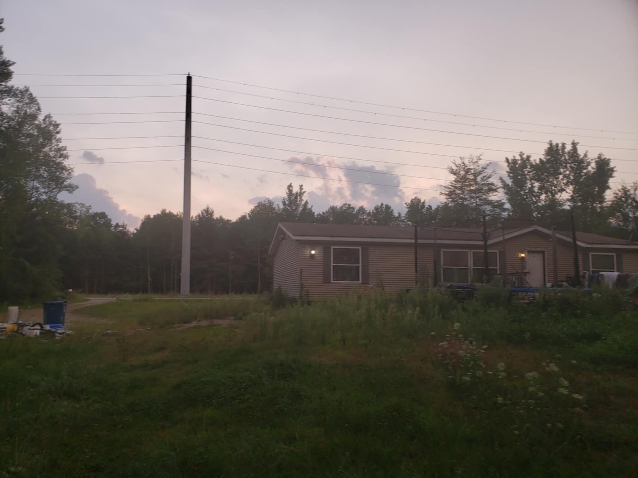 905 South Coleman Road Shepherd, MI 48883 - Photo 7 of 16 13