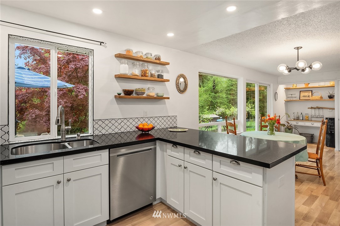 29101 Grandview Road Arlington, WA 98223 - Photo 11 of 27 Gallery Image 11