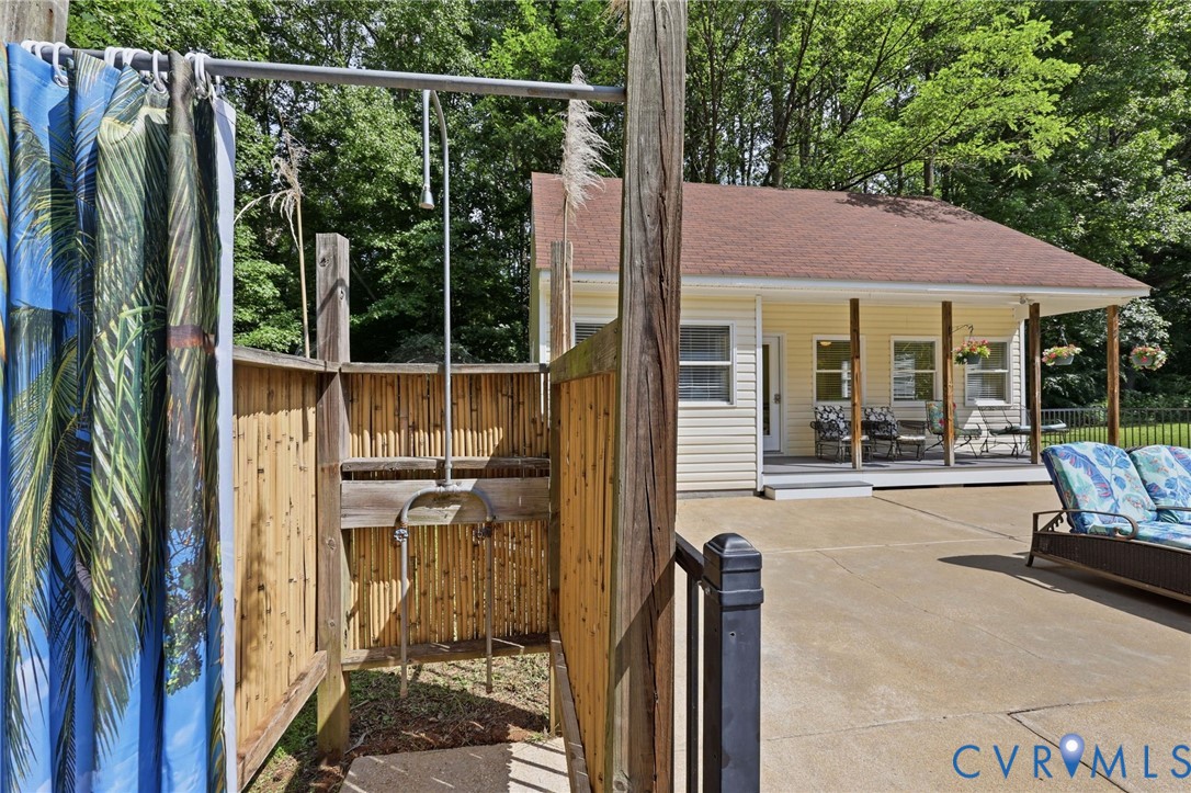 1375 Gills Road Powhatan, VA 23139 - Photo 13 of 48 Outdoor shower next to the pool.