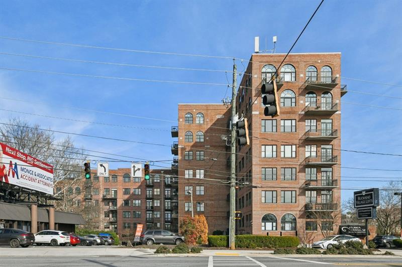 3235 Roswell Road Northeast, Unit 704 Atlanta, GA 30305 - Photo 37 of 39