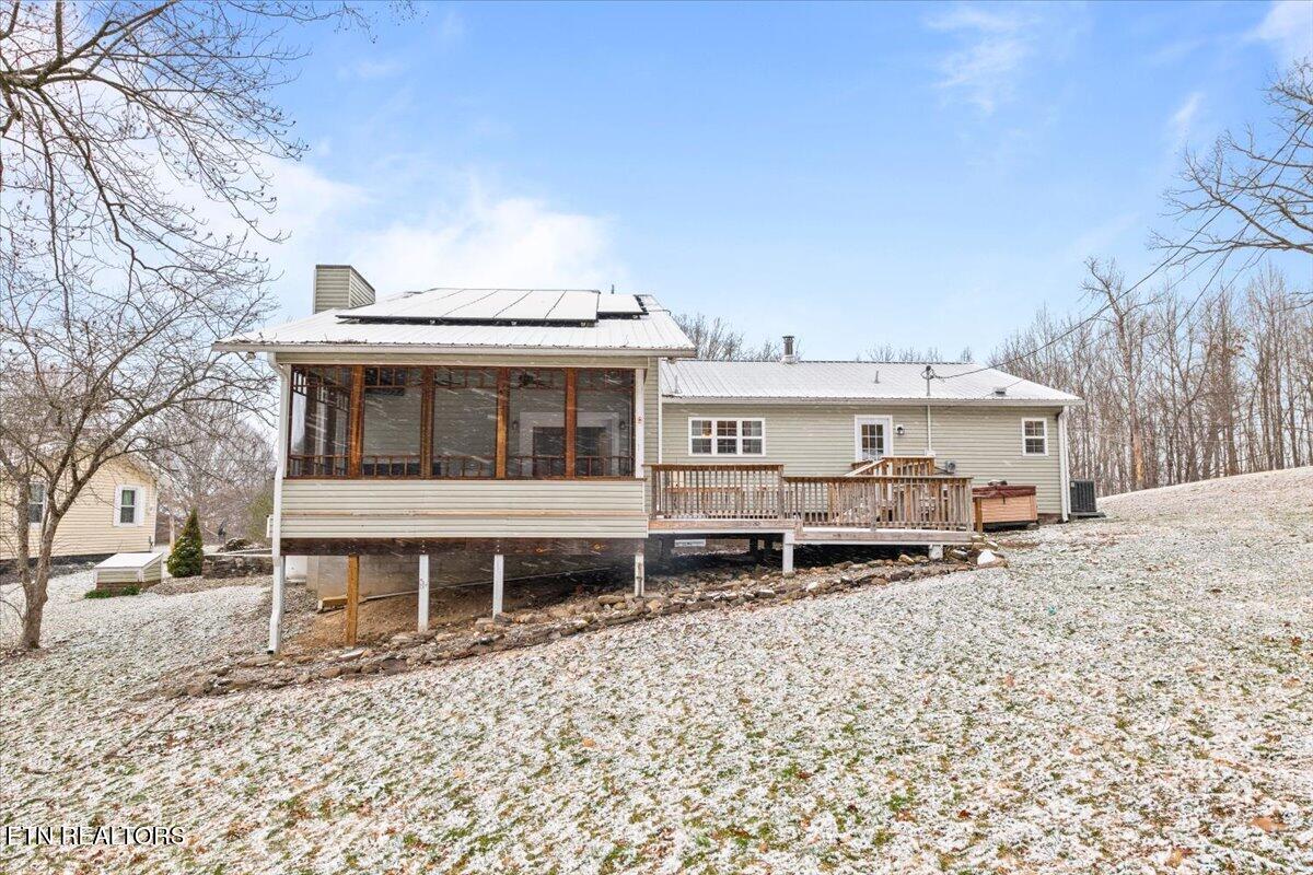 125 Denise Drive Speedwell, TN 37870 - Photo 40 of 51 Rear of home