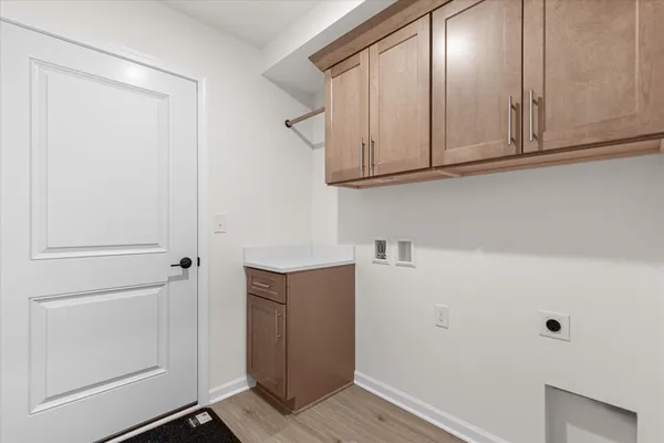 $396,900 | 532 Hunter Oaks Boulevard, Unit 502, Watertown, WI 53094