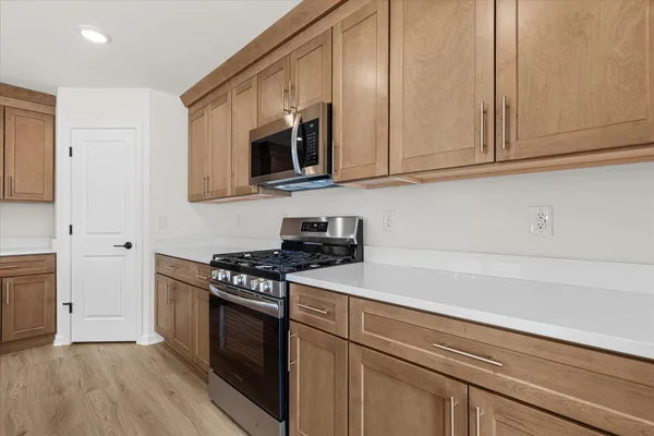 $396,900 | 532 Hunter Oaks Boulevard, Unit 502, Watertown, WI 53094
