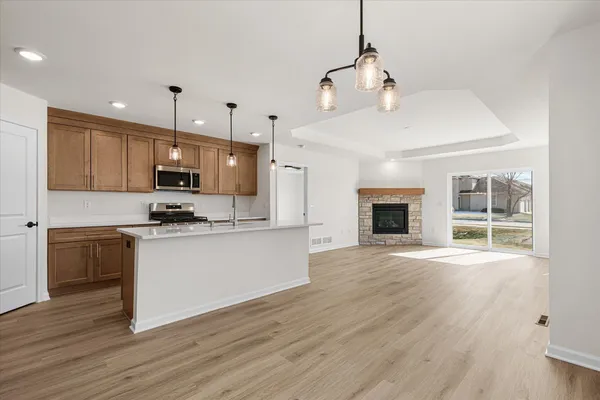 $396,900 | 532 Hunter Oaks Boulevard, Unit 502, Watertown, WI 53094