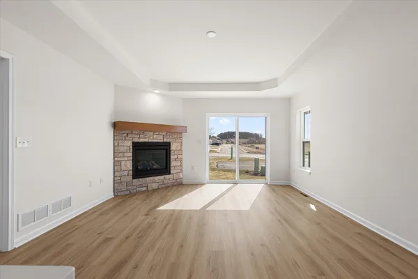 $396,900 | 532 Hunter Oaks Boulevard, Unit 502, Watertown, WI 53094
