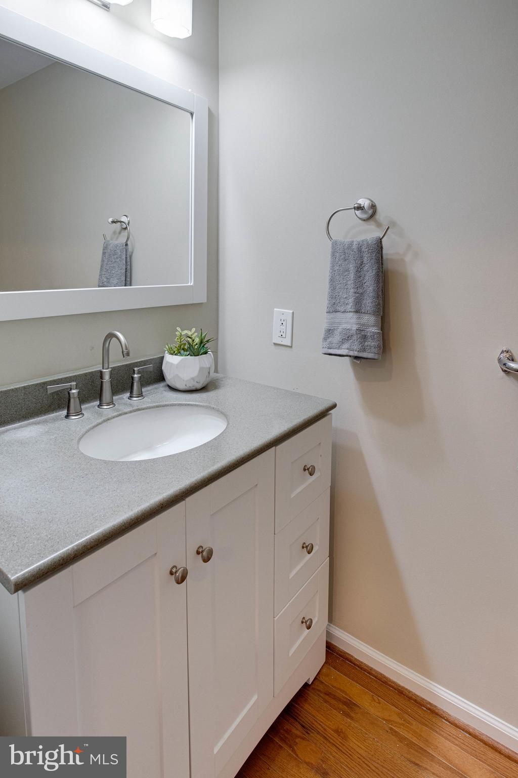 5802 Canvasback Road Burke, VA 22015 - Photo 19 of 57 Main Level Half Bath