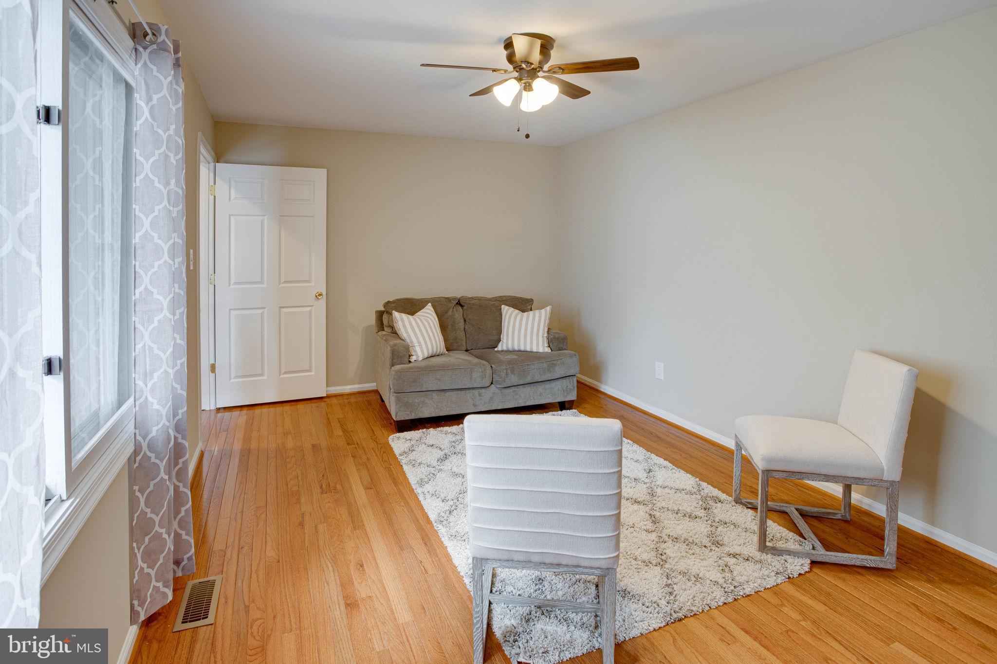 5802 Canvasback Road Burke, VA 22015 - Photo 6 of 57 Den