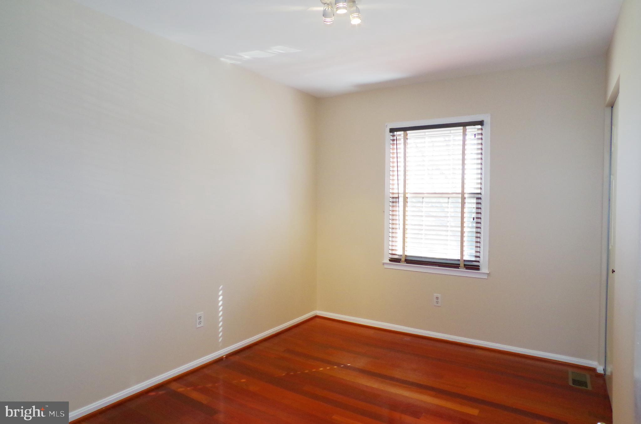 4492 Ruggles Court Annandale, VA 22003 - Photo 14 of 17 an empty room with a window