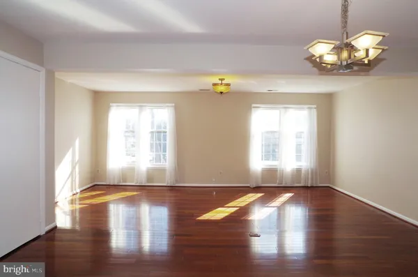 $2,900 | 4492 Ruggles Court, Annandale, VA 22003