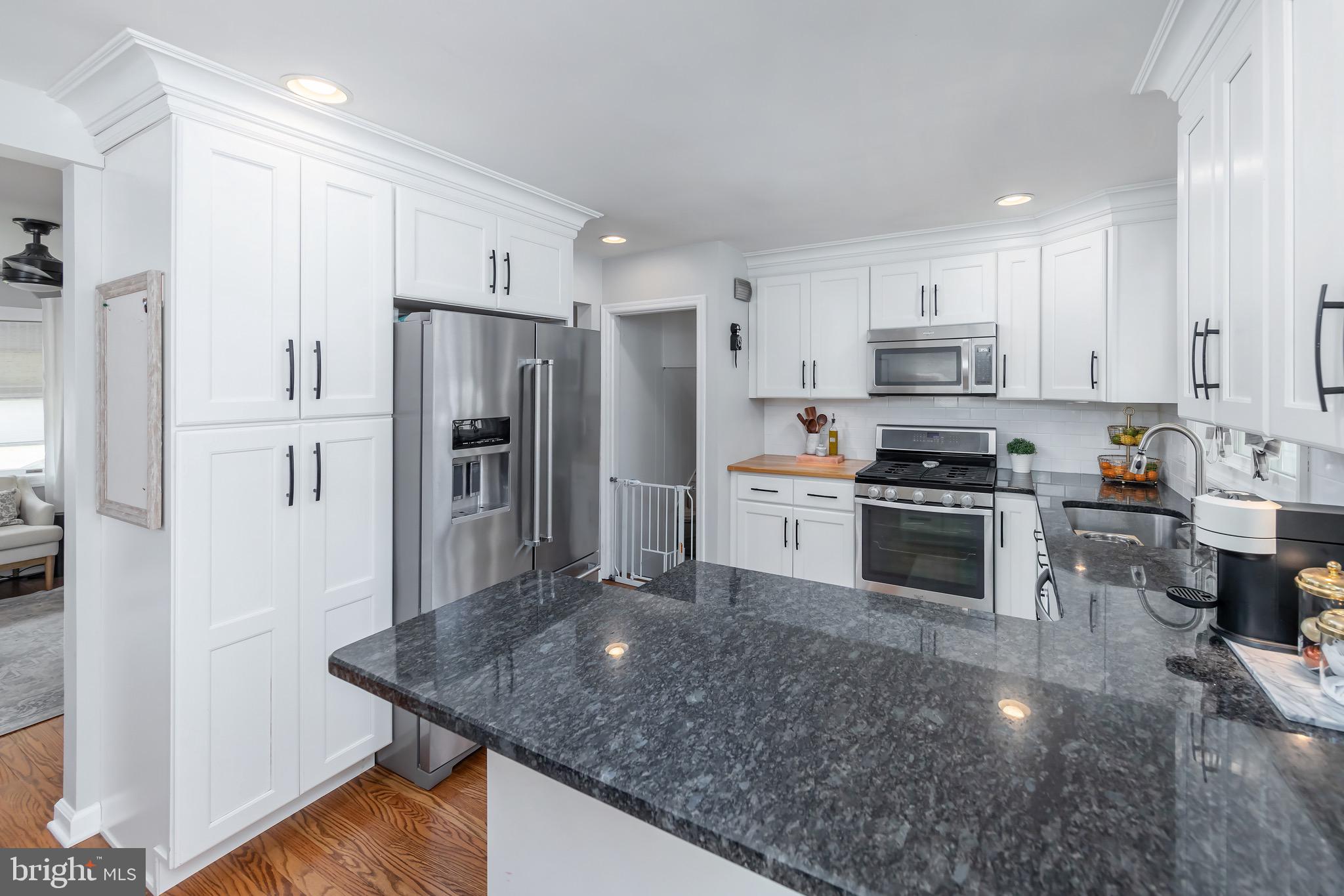 1205 Oakwood Road Haddonfield, NJ 08033 - Photo 8 of 27 Gallery Image 8