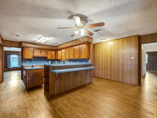 $215,000 | 312 Pinecrest Drive, Trinity, TX 75862