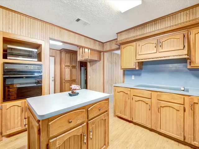 $215,000 | 312 Pinecrest Drive, Trinity, TX 75862