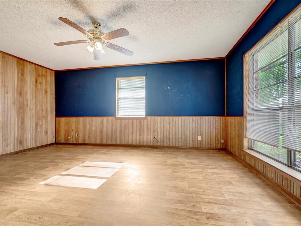 312 Pinecrest Drive Trinity, TX 75862 - Photo 26 of 34