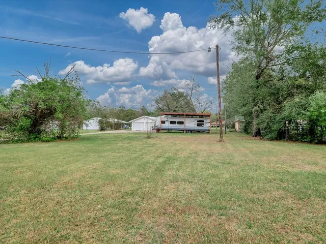 $215,000 | 312 Pinecrest Drive, Trinity, TX 75862