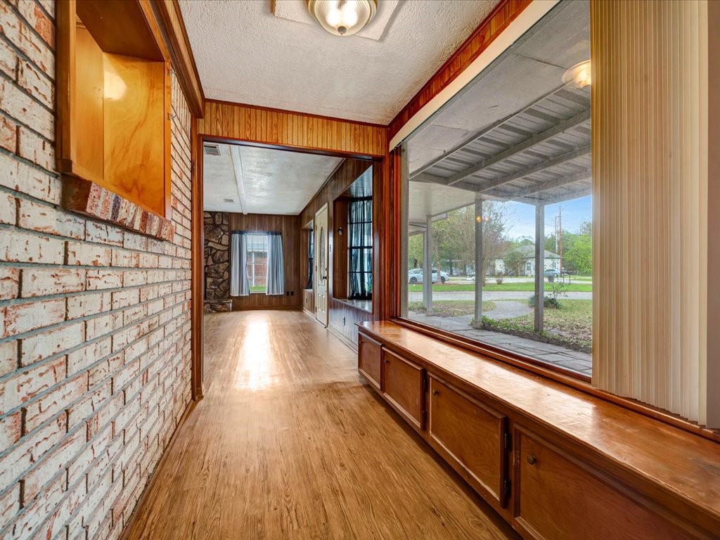 312 Pinecrest Drive Trinity, TX 75862 - Photo 9 of 34