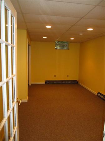96 Monroe Road Quincy, MA 02169 - Photo 15 of 23 Gallery Image 15