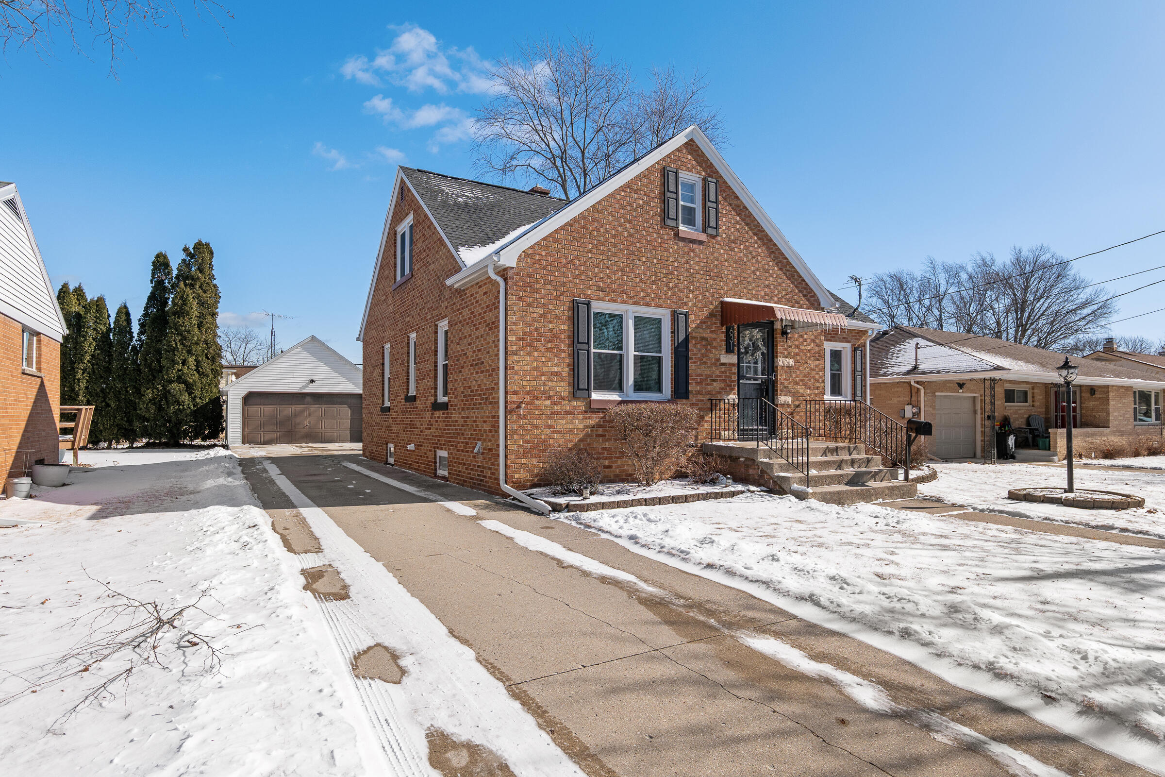 631S32ndSt