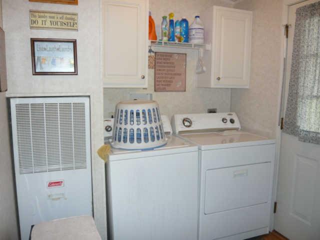7106 Spring Creek Road Tullahoma, TN 37388 - Photo 14 of 20 Utility Room