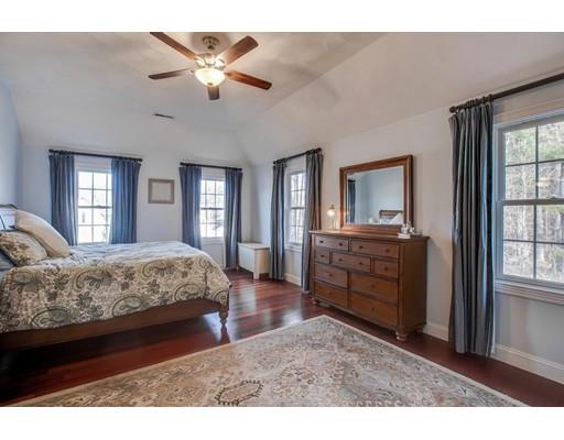 38 Hartwell Road Bedford, MA 01730 - Photo 12 of 29 Gallery Image 12