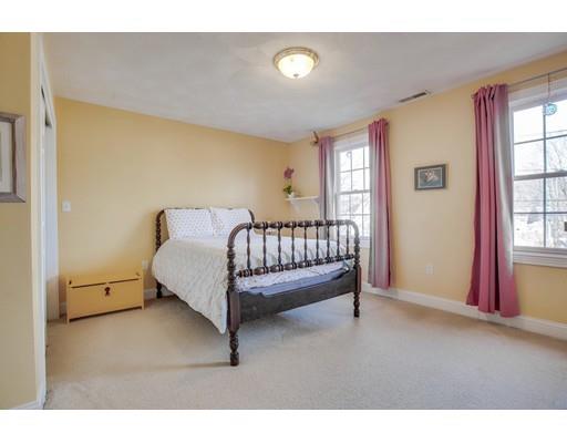 38 Hartwell Road Bedford, MA 01730 - Photo 15 of 29 Gallery Image 15