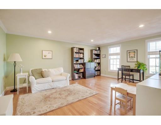 38 Hartwell Road Bedford, MA 01730 - Photo 8 of 29 Gallery Image 8