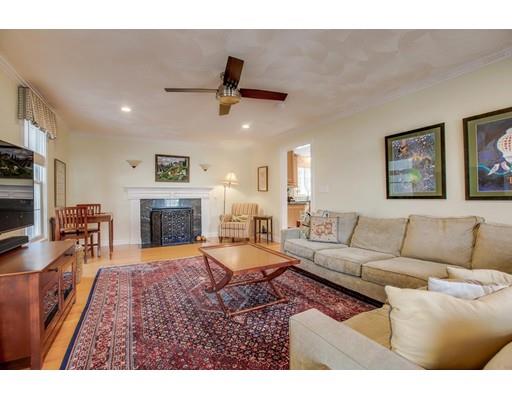 38 Hartwell Road Bedford, MA 01730 - Photo 10 of 29 Gallery Image 10