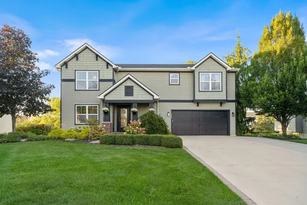 $459,900 | 3653 Sun Ridge Drive, Hudsonville, MI 49426