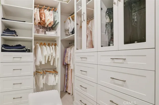 a view of walk in closet