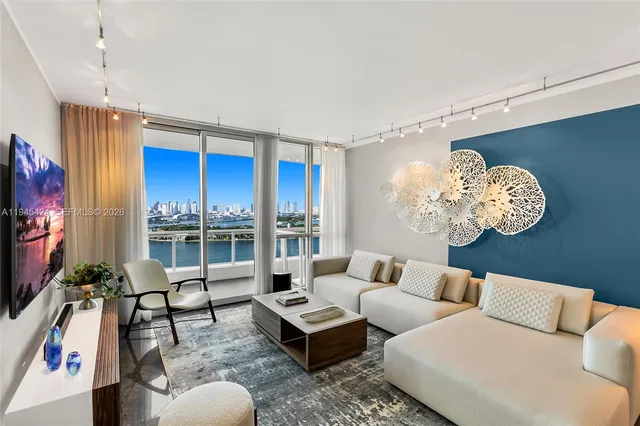 $1,900,000 | 540 West Avenue, Unit 2311, Miami Beach, FL 33139