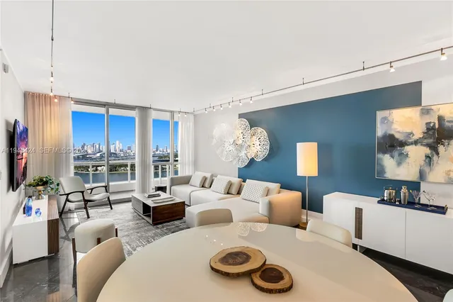 $1,900,000 | 540 West Avenue, Unit 2311, Miami Beach, FL 33139