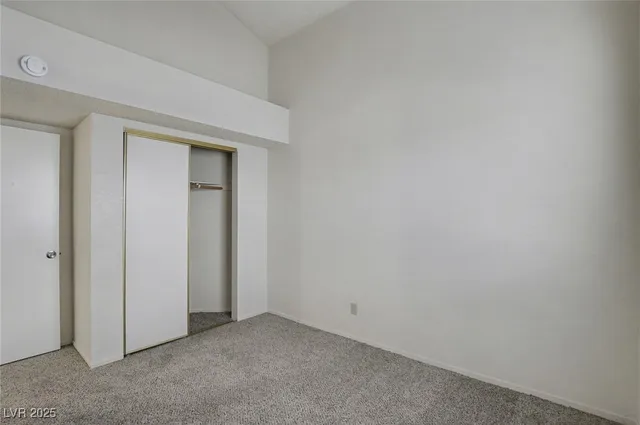 $1,940 | 7951 Aspendale Drive, Las Vegas, NV 89123