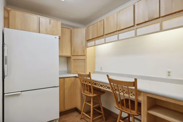 $214,990 | 1920 South 1st Street, Unit 1406, Minneapolis, MN 55454