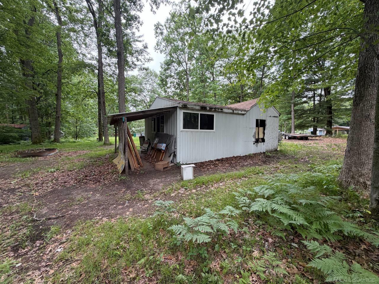 2060 Lois Road Harrison, MI 48625 - Photo 19 of 25