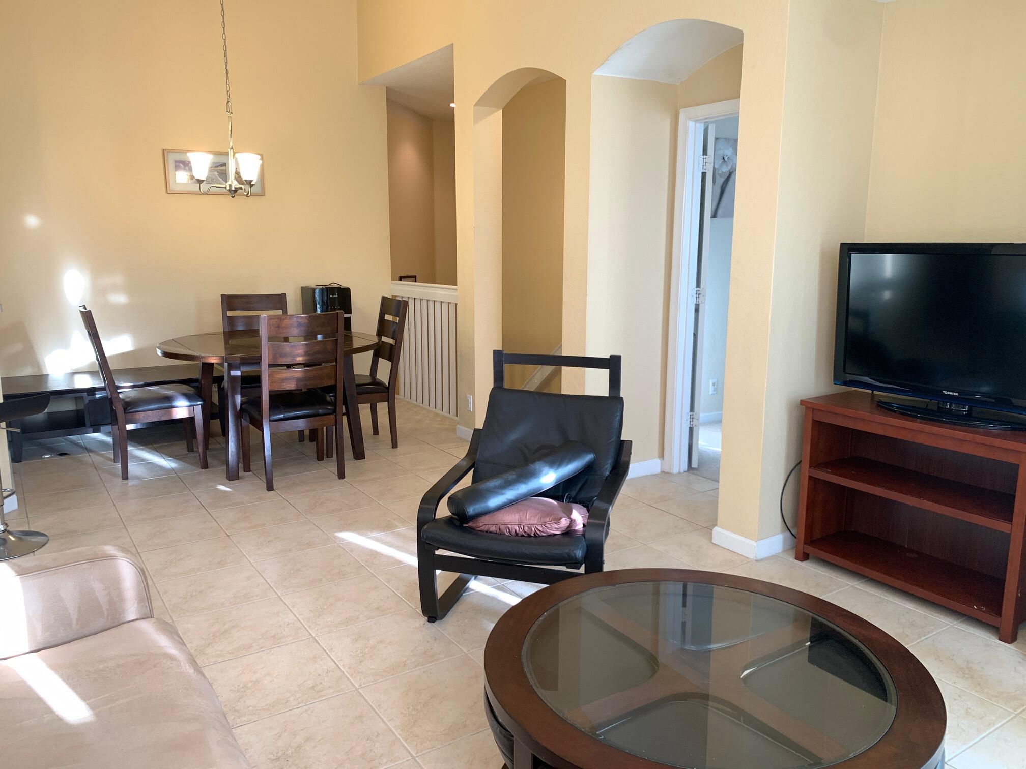3254 Mirella Drive Riviera Beach, FL 33404 - Photo 3 of 10 image2