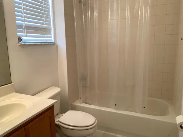 $2,000 | 3254 Mirella Drive, Riviera Beach, FL 33404