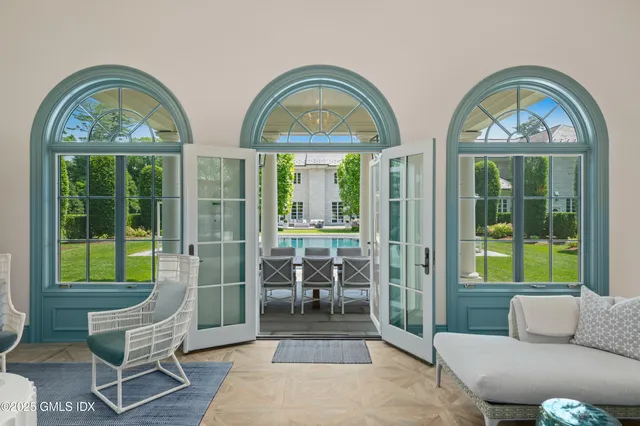 $12,495,000 | 537 North Street, Greenwich, CT 06830