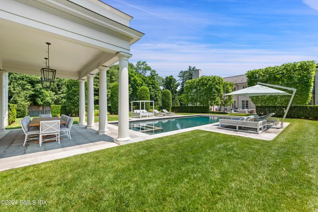 $12,495,000 | 537 North Street, Greenwich, CT 06830