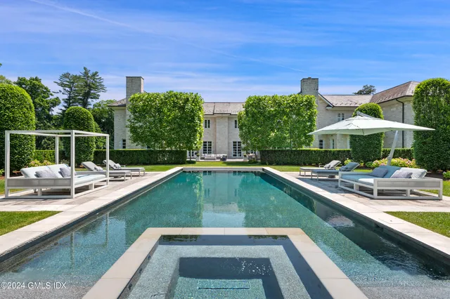 $12,495,000 | 537 North Street, Greenwich, CT 06830