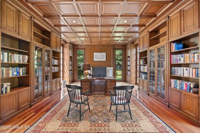 $12,495,000 | 537 North Street, Greenwich, CT 06830