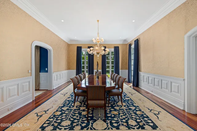 $12,495,000 | 537 North Street, Greenwich, CT 06830