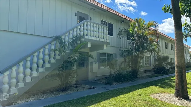 $143,900 | 639 West Oakland Park Boulevard, Unit 207D, Oakland Park, FL 33309