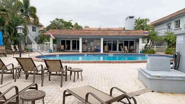 $143,900 | 639 West Oakland Park Boulevard, Unit 207D, Oakland Park, FL 33309