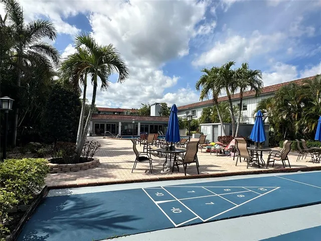 $143,900 | 639 West Oakland Park Boulevard, Unit 207D, Oakland Park, FL 33309