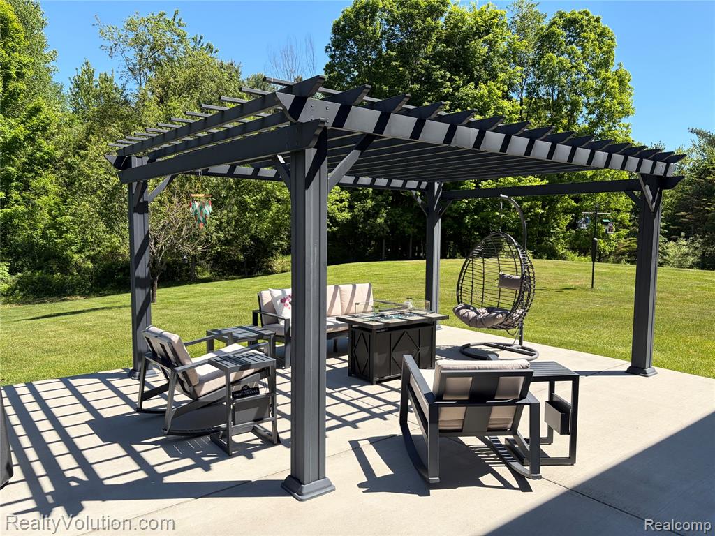 5449 Lum Road Attica, MI 48412 - Photo 4 of 81