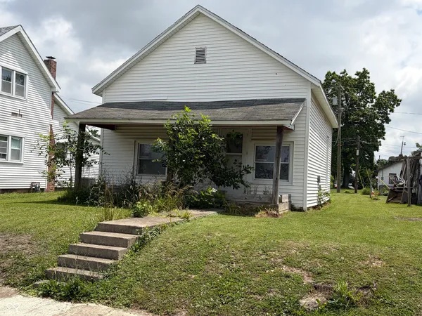 $49,900 | 1018 South 15th Street, New Castle, IN 47362
