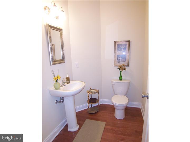 41 Mill Road Hatfield, PA 19440 - Photo 7 of 18 Half Bath